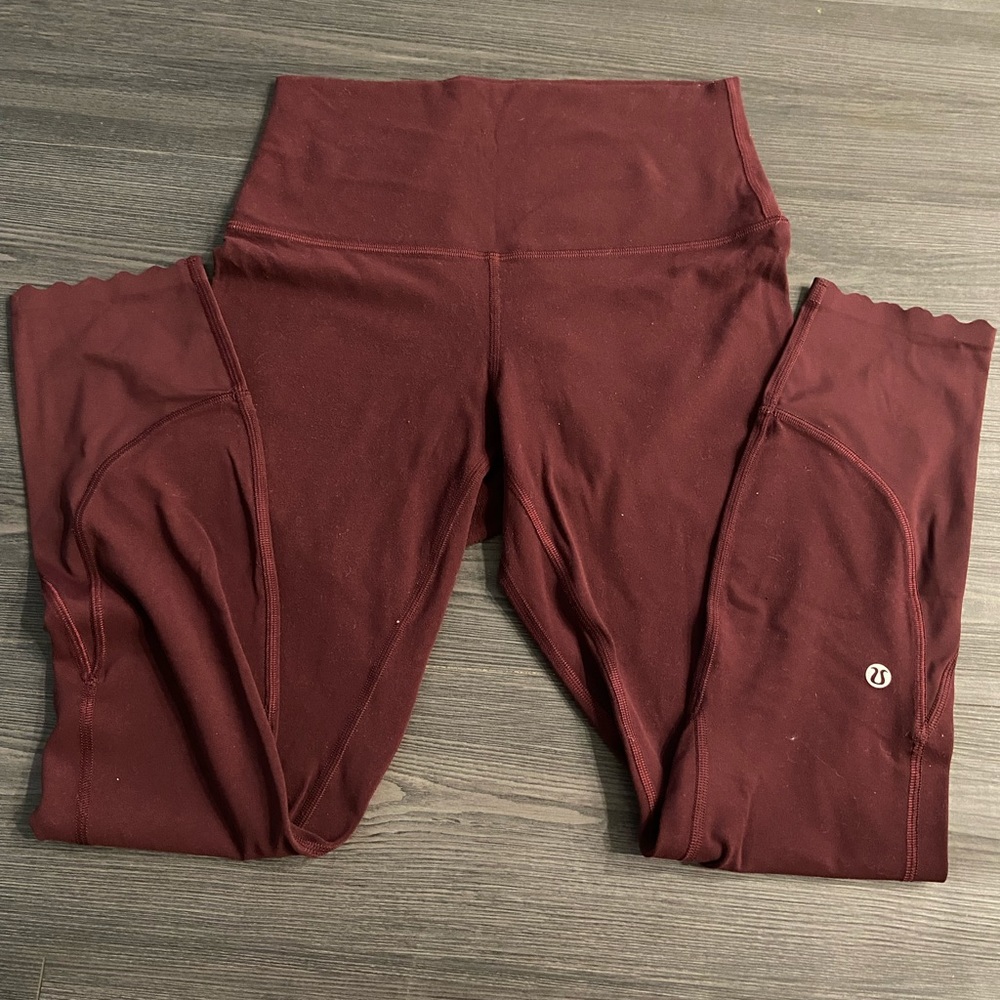 Lululemon Align Scalloped Hem High Rise Tight 25”